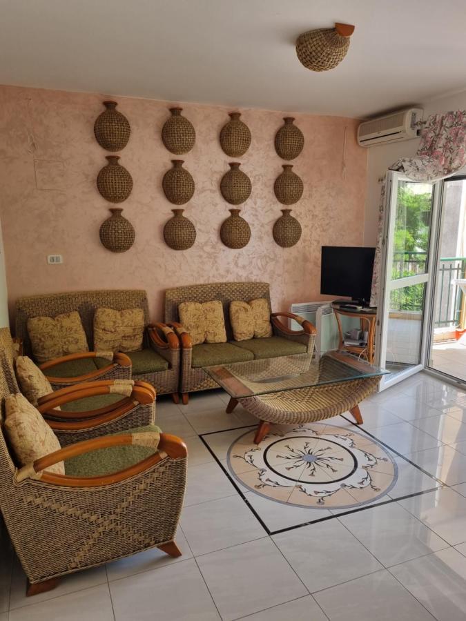 Apartments Rales Sveti Stefan Exterior photo