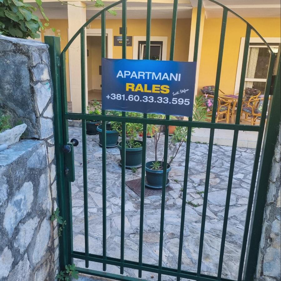 Apartments Rales Sveti Stefan Exterior photo
