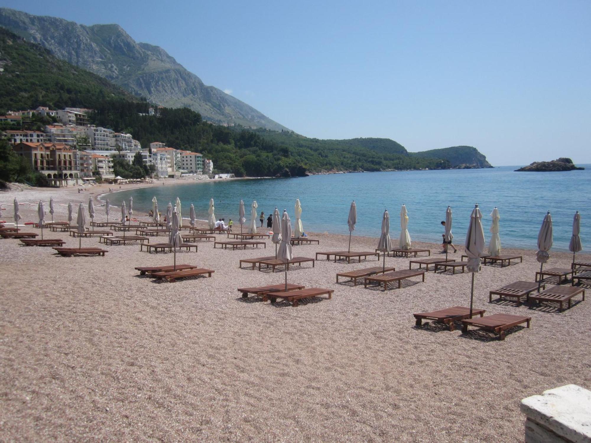 Apartments Rales Sveti Stefan Exterior photo