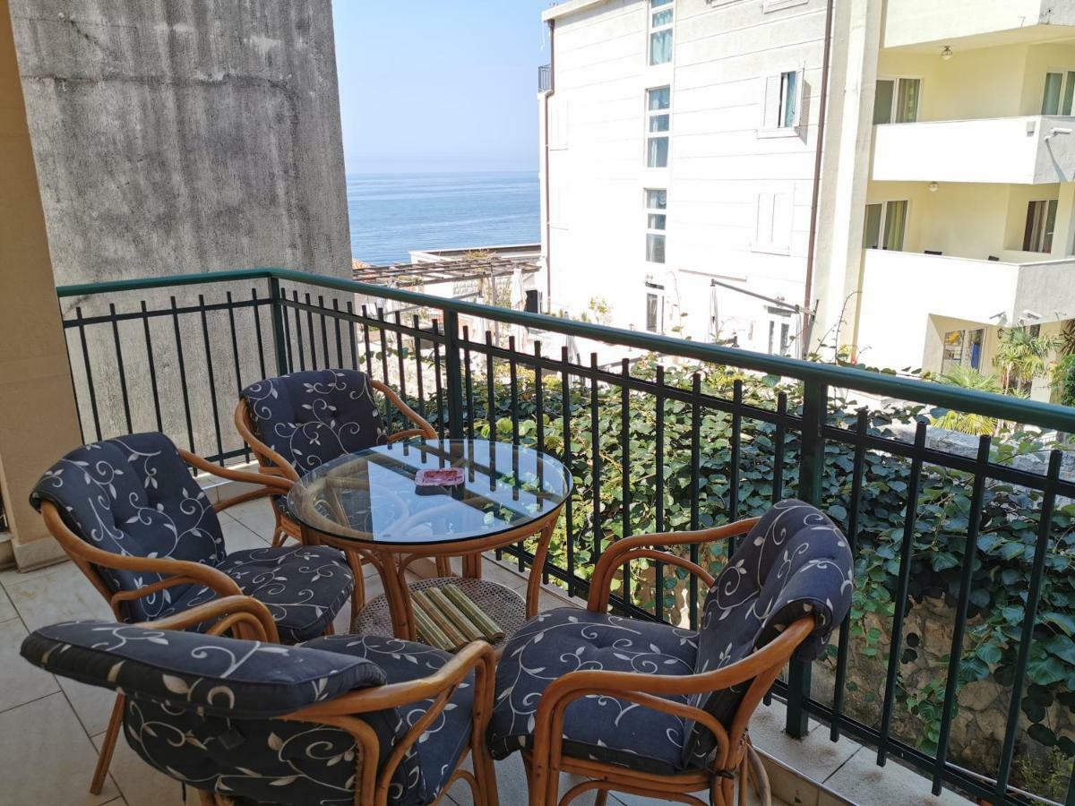 Apartments Rales Sveti Stefan Exterior photo
